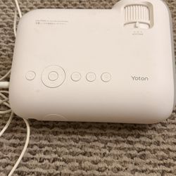 Yoton Projector  