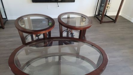 Wood en GLASSES LIVING ROOM TABLES