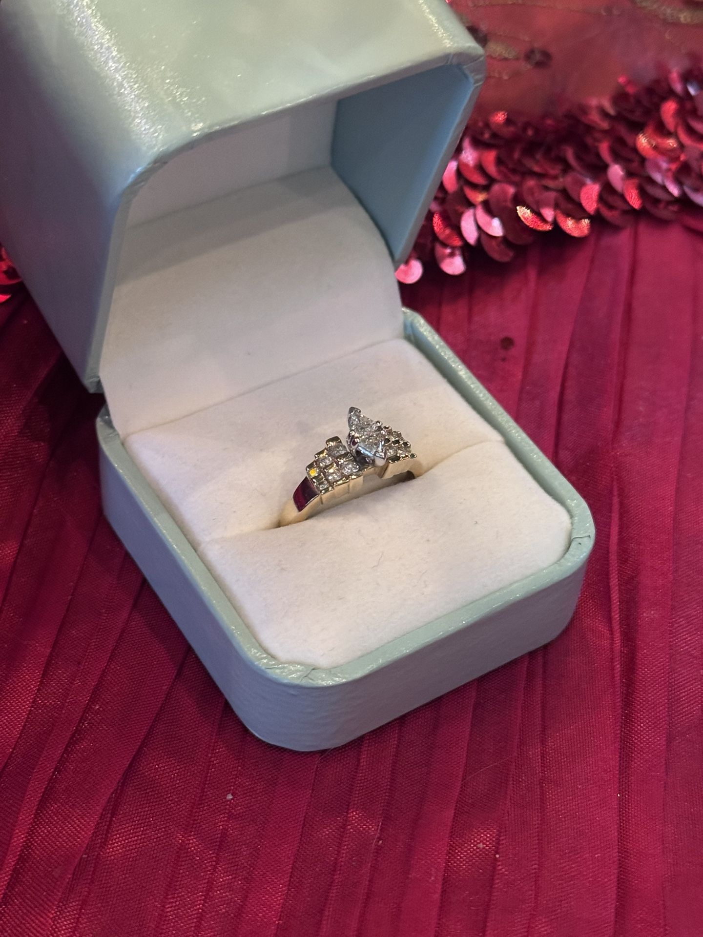 Brand New Women’s Engagement/Wedding Ring