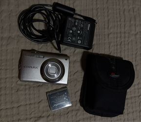 Nikon Coolpix S4000 Camera