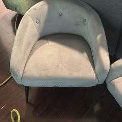 2 Single Couch Chairs 