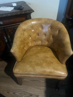Tan Leather Tufted Barrel Accent Chair