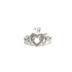 10kt White Gold Diamond Ring 3 Hearts .05ctw Size 6 3/4 2.30grams 153814 11 