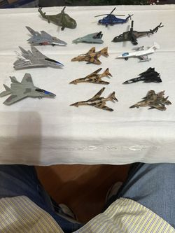13 Military Jets & Helicopters 