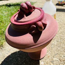 Clay Pot W/top