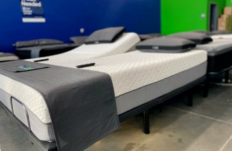 Bed in a box, Memory Foam & Hybrid CLEARANCE & LIQUIDATION!!