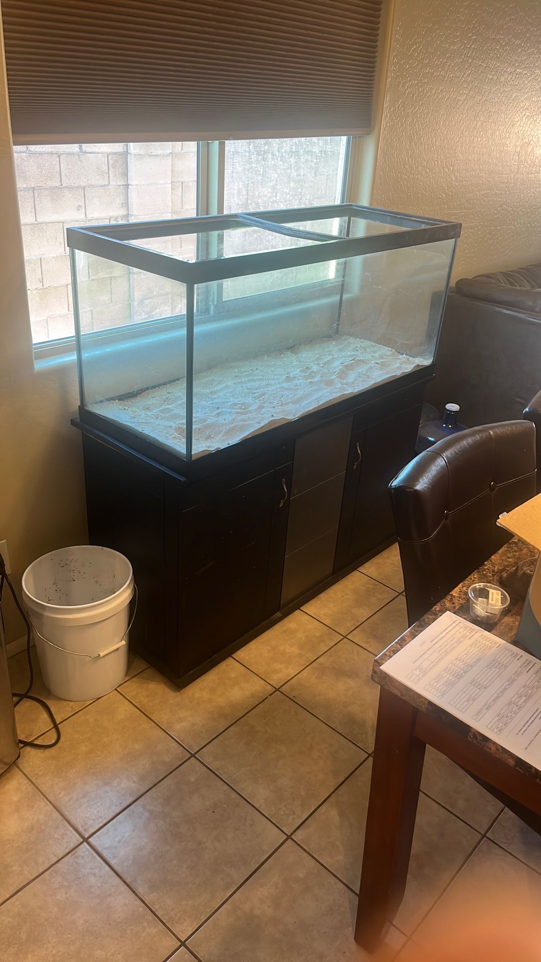 Fish tank, lizard tank, turtle tank, reptile tank