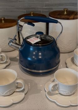 Tetera azul y set de te para 4 de princess house