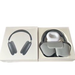 Airpod Maxes Midnight Color