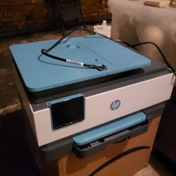HP OfficeJet Pro 8028e + 3 Brand New 910XL Black Ink Cartridges – Priced as Ink, Free Printer!