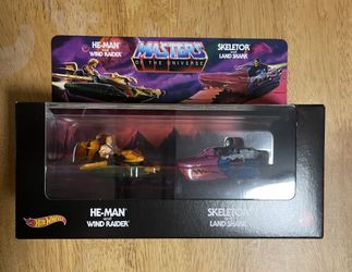 Mattel Creations Hot Wheels Masters Of The Universe Wind Raider Vs. Land Shark