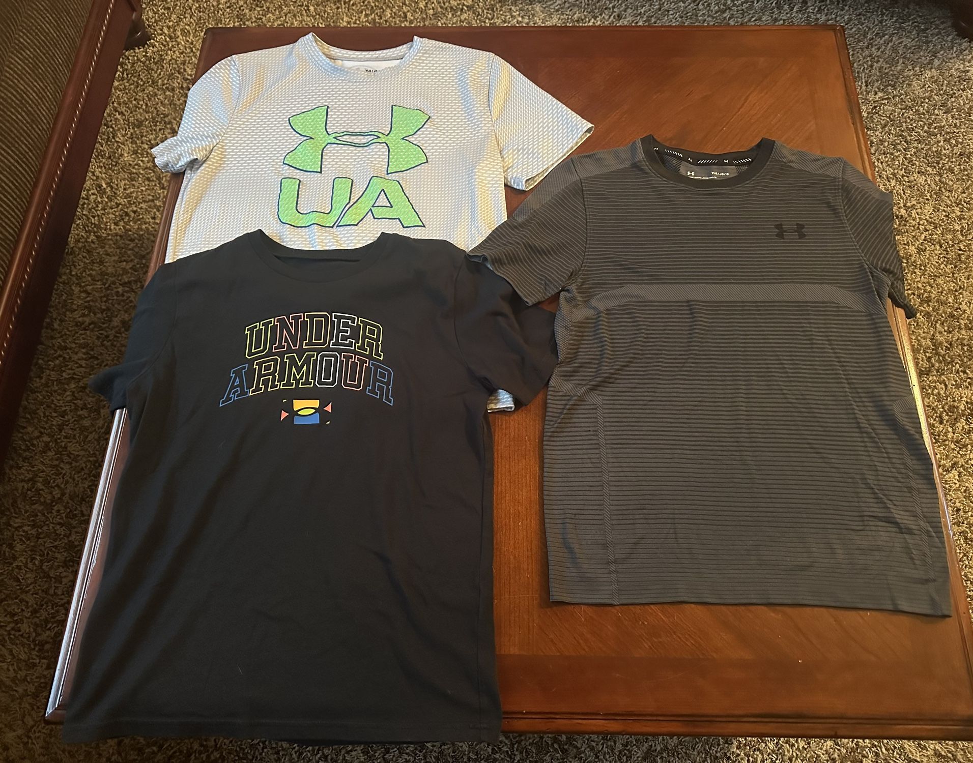 🏃🏻♂️Youth Size Large Short and Long Sleeved Shirt LOTS. Each photo priced separately.
