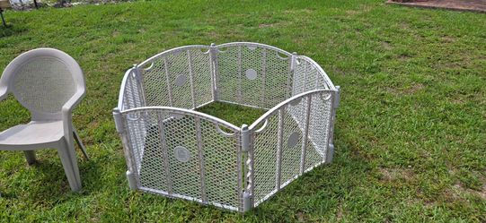 Play yard playpen