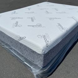 Cal King Cooling Gel Hybrid Memory Foam Mattress!