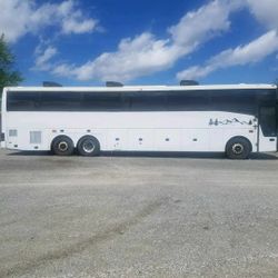 Class A Diesel Pusher Bus Conversion 