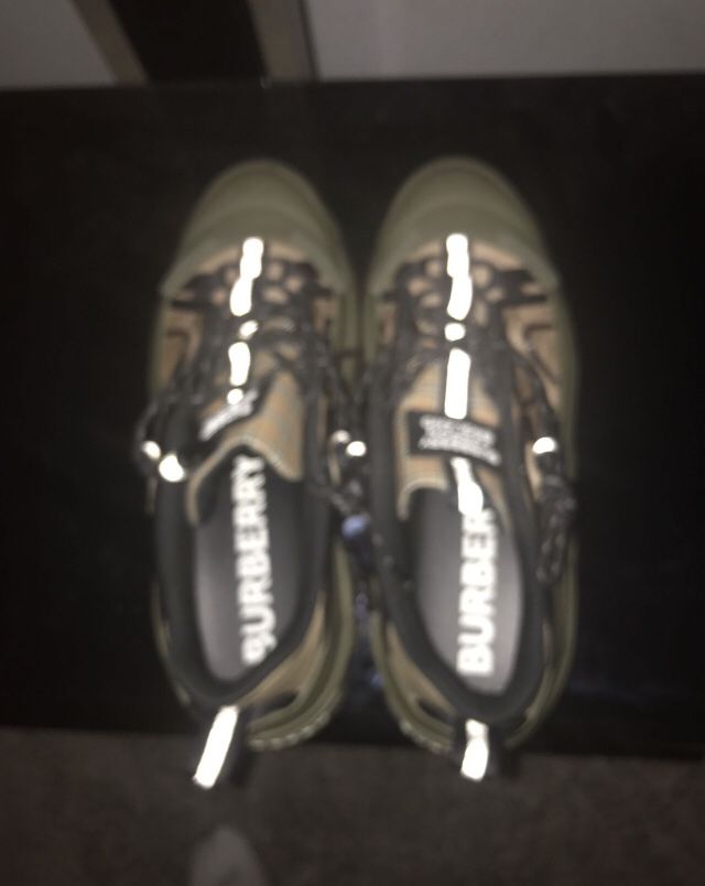 SIZE 43 BURBERRY ARTHER SNEAKERS