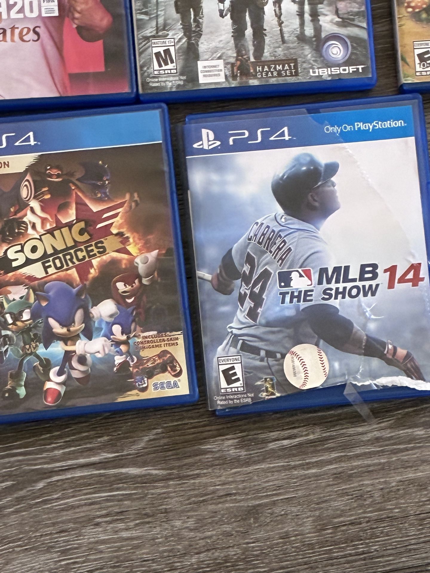 PS4