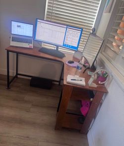 L-shaped desk