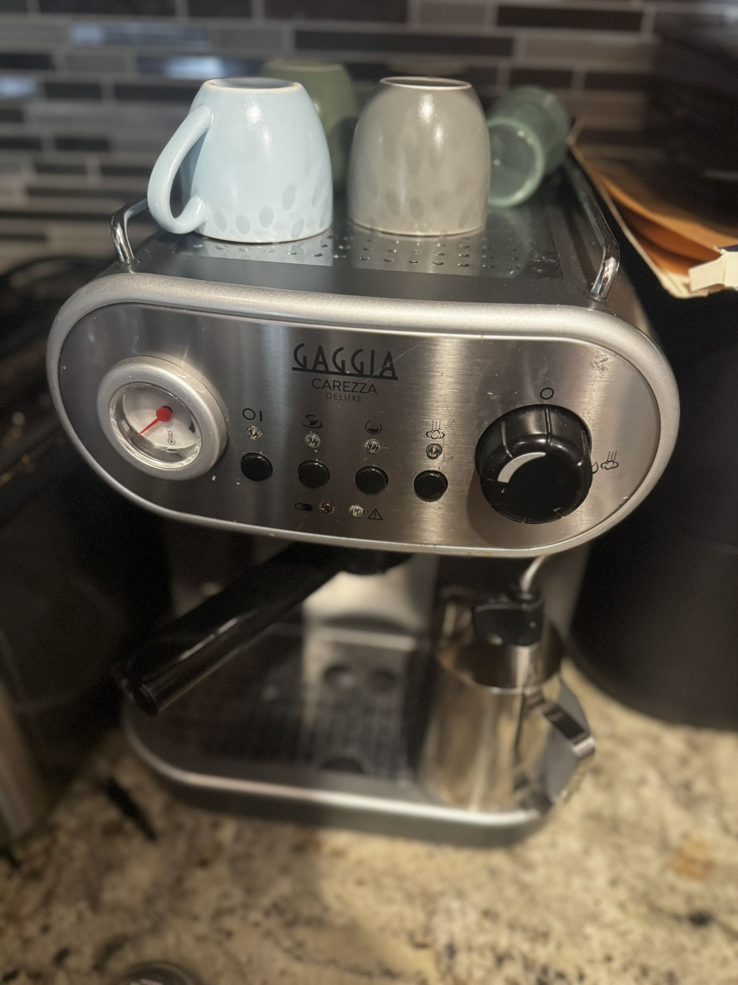 Gaggia Carezza De LUXE Espresso Machine+ Bonus Set for Sale in Laud By ...