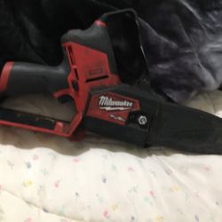 Saw