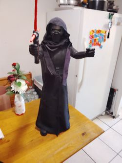3 Foot Star Wars Kyla Ren Figure