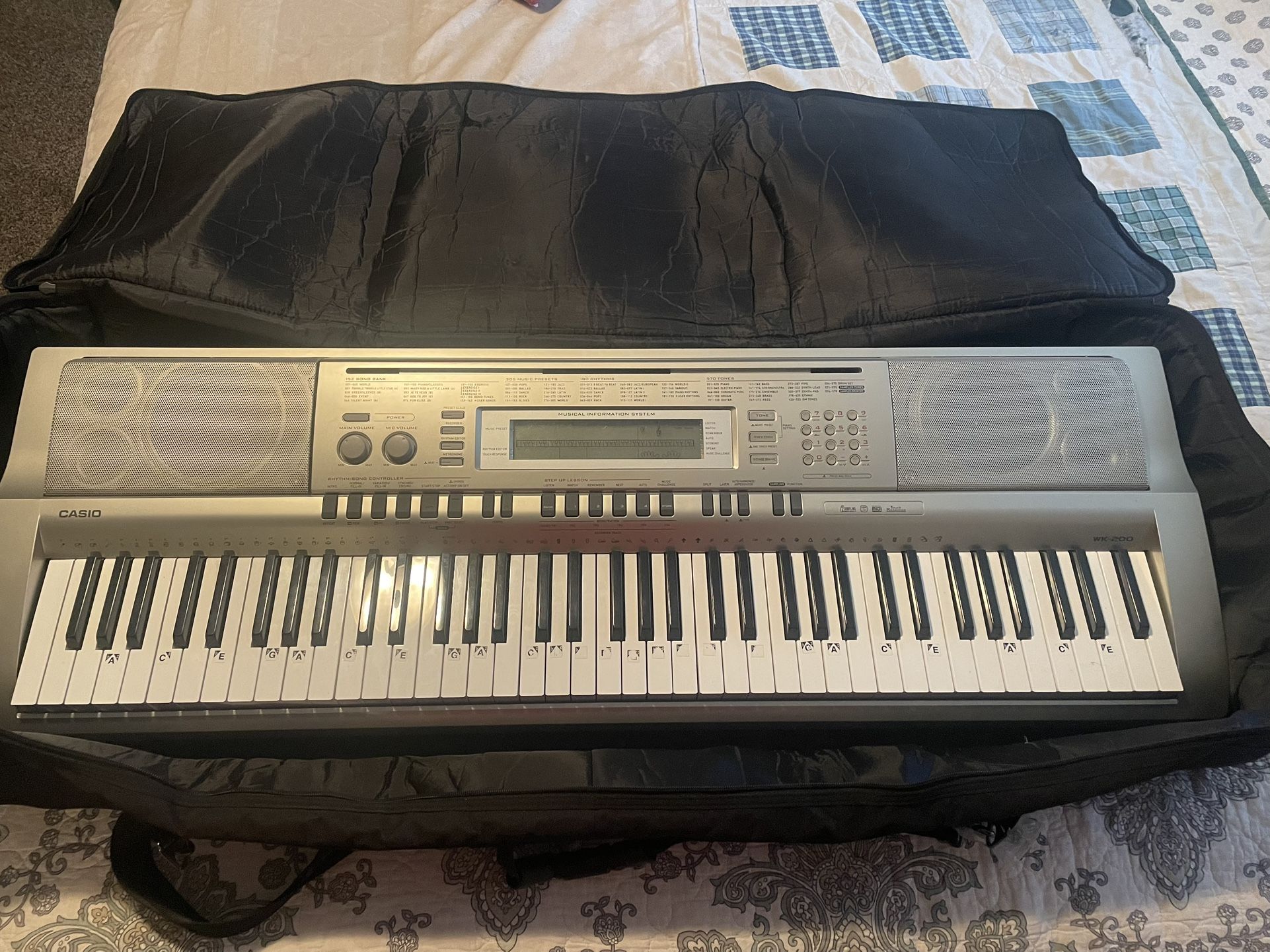 Casio WK200 76 Key Keyboard
