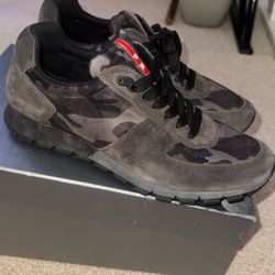 Prada Shoes 9 1/2 Men’s 4e 2700