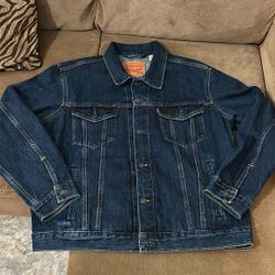 Levis Mens Trucker Jacket Size XL