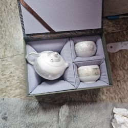 Chinese Style Ceramic Tea Set