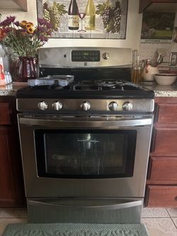Gas stove
