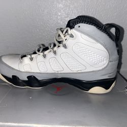 Air Jordan 9 Retro "Barons