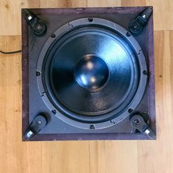 INFINITY bu-2 12" 200-watt Powered Subwoofer