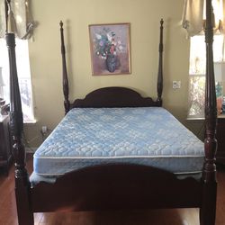 4 Post Queen Size Rice Bed With Mattress And Box Springs.