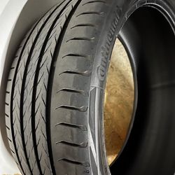 4 Continental Tires , 245/35 R20 Y XL