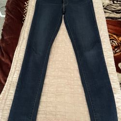 Levi’s Skinny Jeans