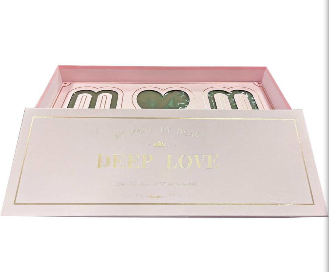 Large Floral Foam M❤️M Boxes Perfect For Mothers Day Coming Up!!