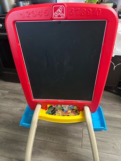 Step2 All Around Easel for Two, Kids Activity Table, Double-Sided Art Board, Made of Durable Plastic with magnets