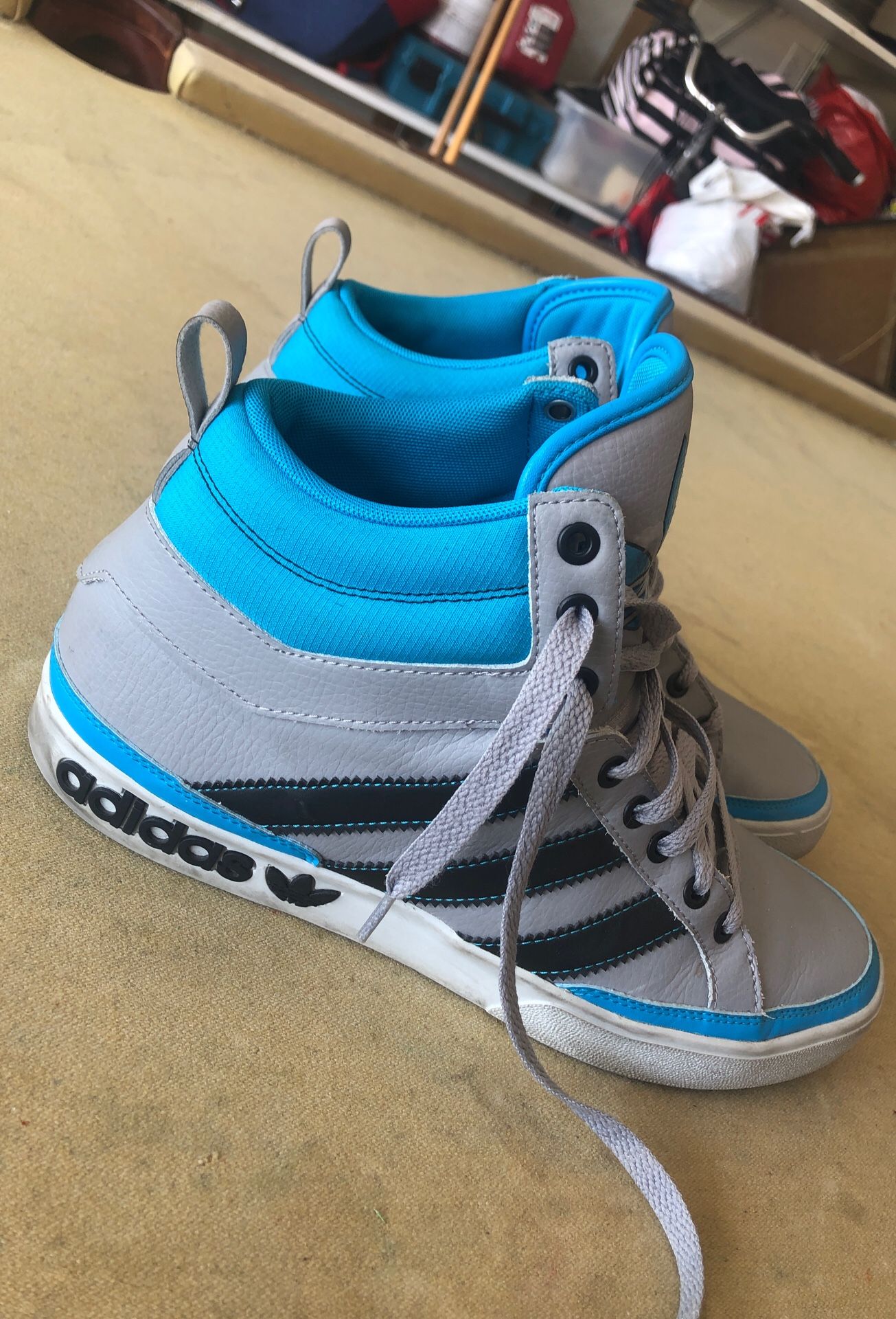 Adidas shoes men 101/2