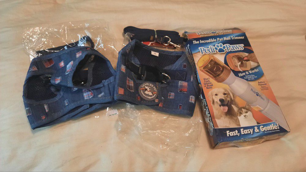 1 Brand New Denim Dog Harness  With Leash And Pedi Paws