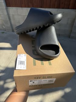 Adidas Yeezy Slide (Onyx)