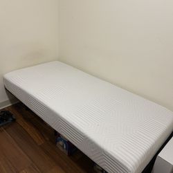 Full Size Bed Complete Set 