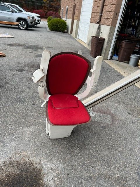 Starla 600- Chair Lift System 