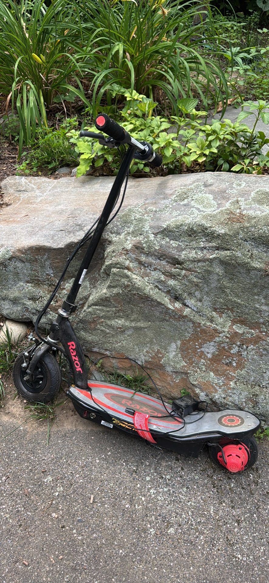 Electric Scooter With Power cord 