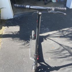 Sisigad Electric Scooter-Broken Parts Only