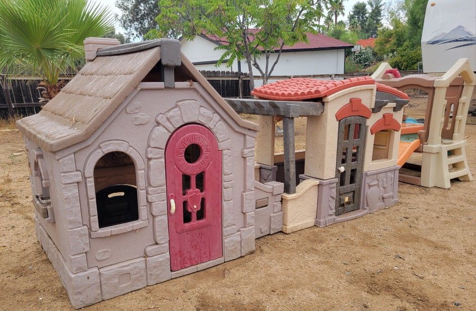 Kids Plastic Play House