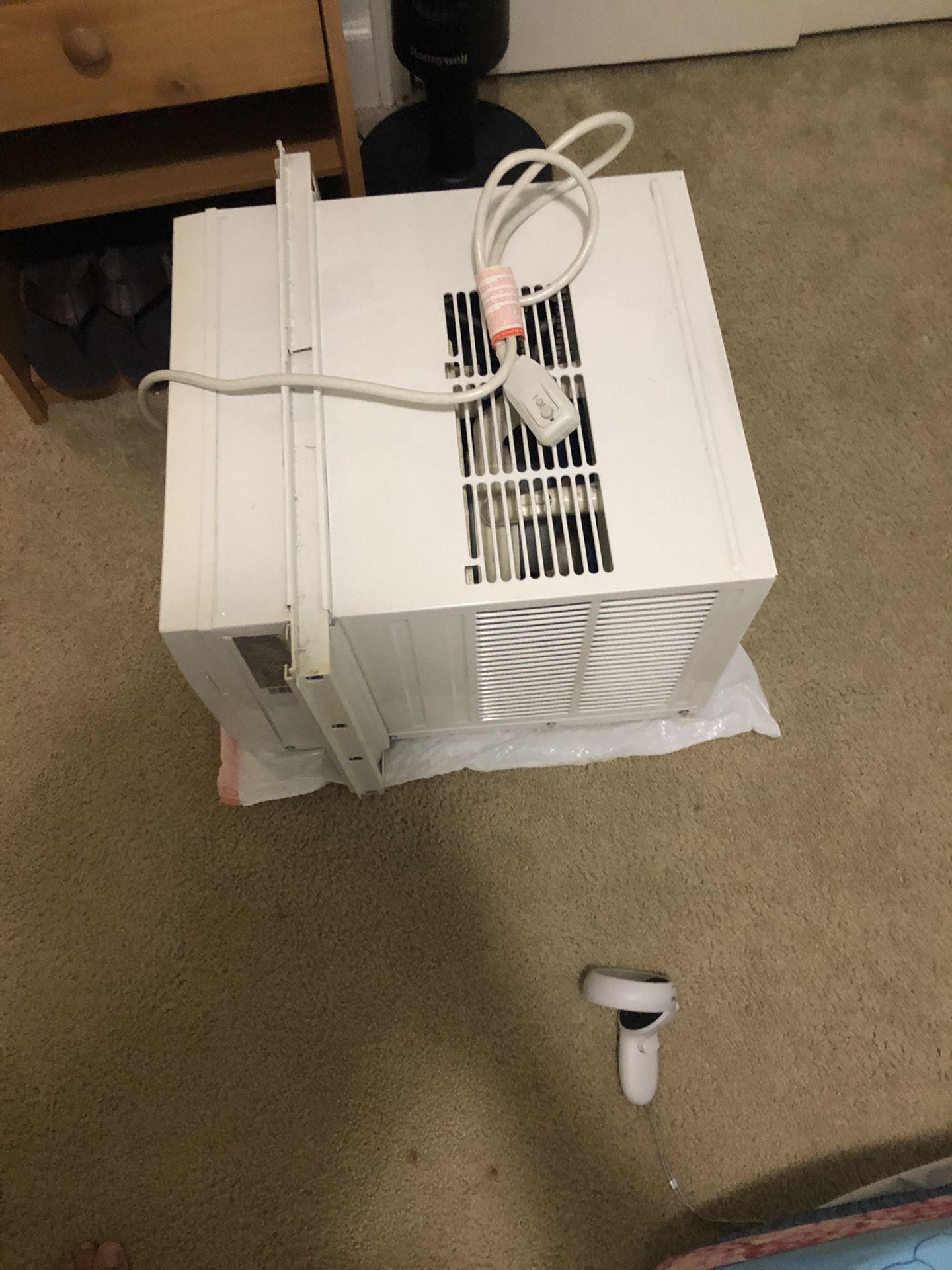 AC  Window Air Conditioner 