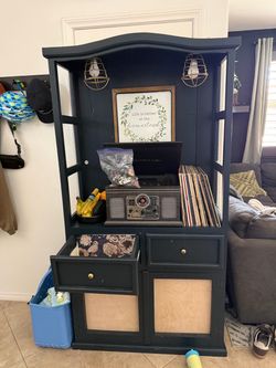 Blue DIY hutch