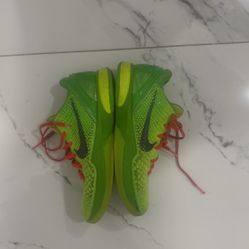 Kobe Grinches size 8.5