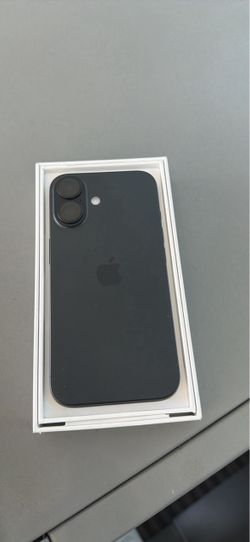 iPhone 16