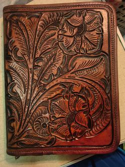 Vintage American Heritage Hand-Tooled Leather Portfolio – Western Sheridan Floral Carving Padfolio